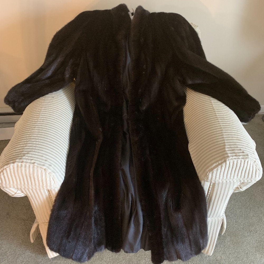 Luxury Black Diamond Mink Fur Coat